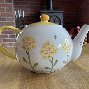 Hand Painted, Yellow, Hydrangea, Design, Teapot, Ceramic, Pottery, Gifts for Friends and Family