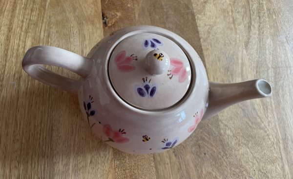Hand Painted, Tulip, Garden, Teapot, Ceramic, Pottery, Gifts for Friends and Family - Image 2